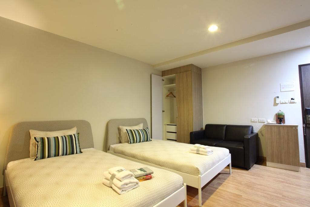Narita Amata Hotel Чонбури Екстериор снимка