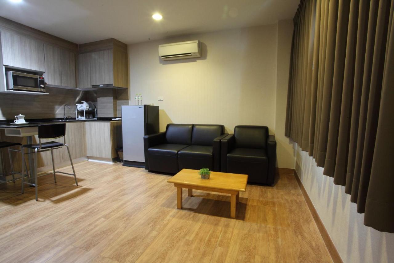 Narita Amata Hotel Чонбури Екстериор снимка